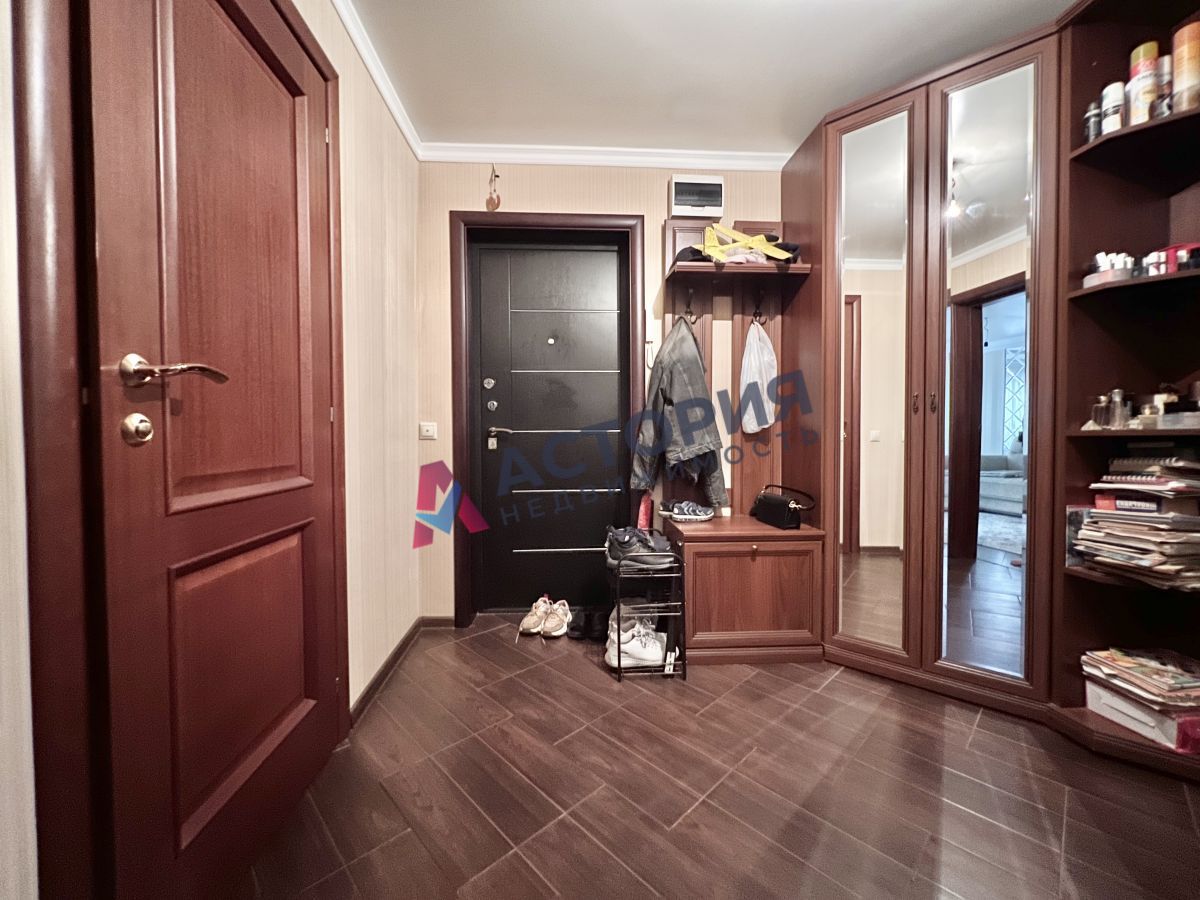 Макаренко ул 17А, 3к, 2/5