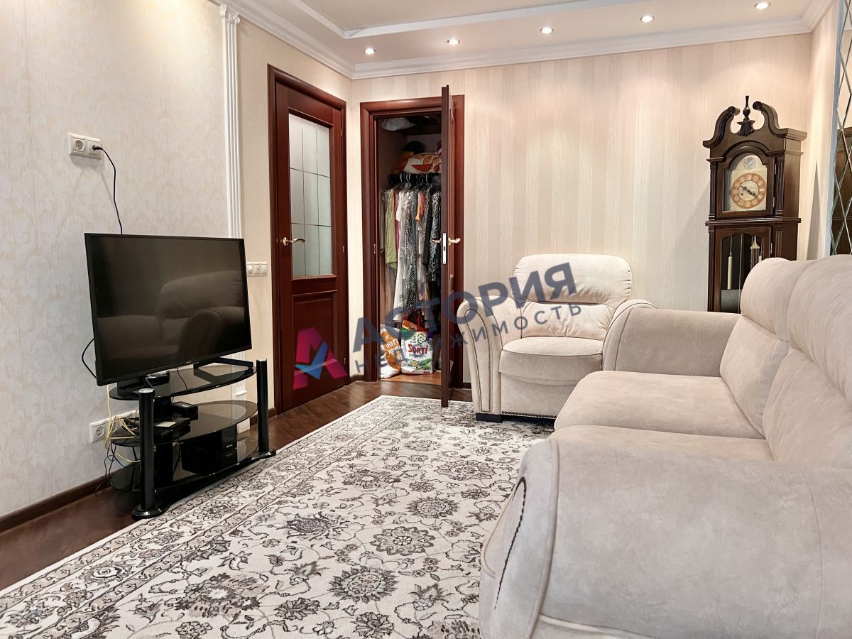 Макаренко ул 17А, 3к, 2/5