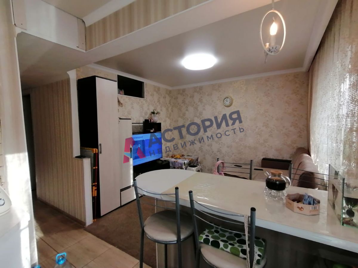 Макаренко ул 11, 1к, 2/5