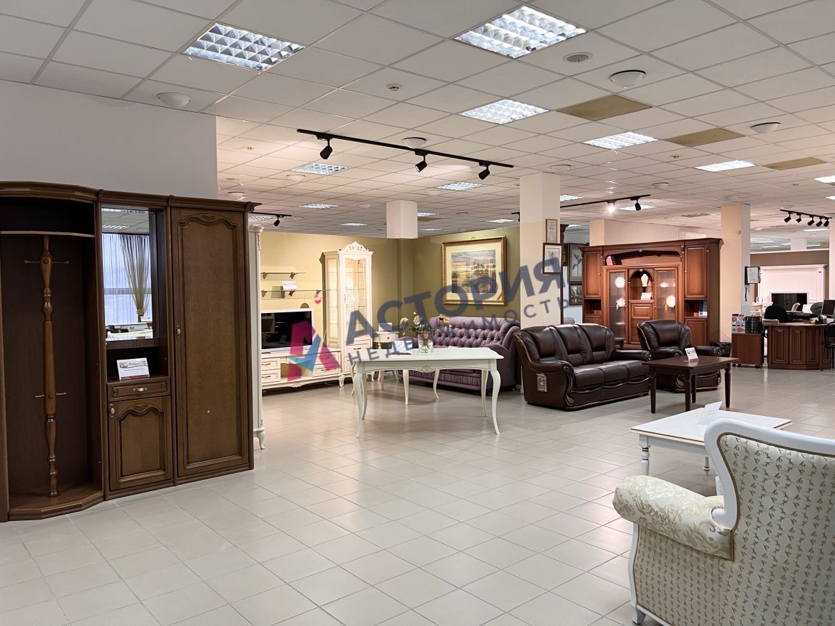 Рязанская ул 32к4, 300.00 кв.м.