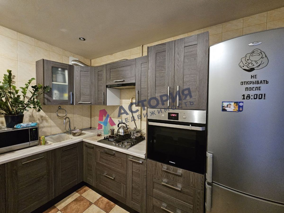 Фрунзе ул 12, 2к, 6/9