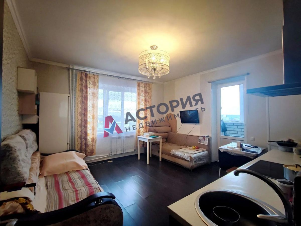 М.Горького ул 1Б, 1к, 12/14