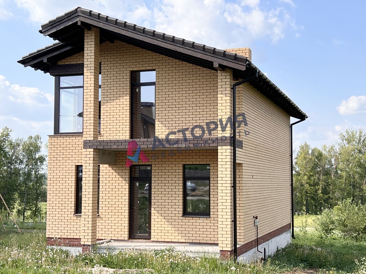 п. Молодежный, 136 кв.м., 8 сот