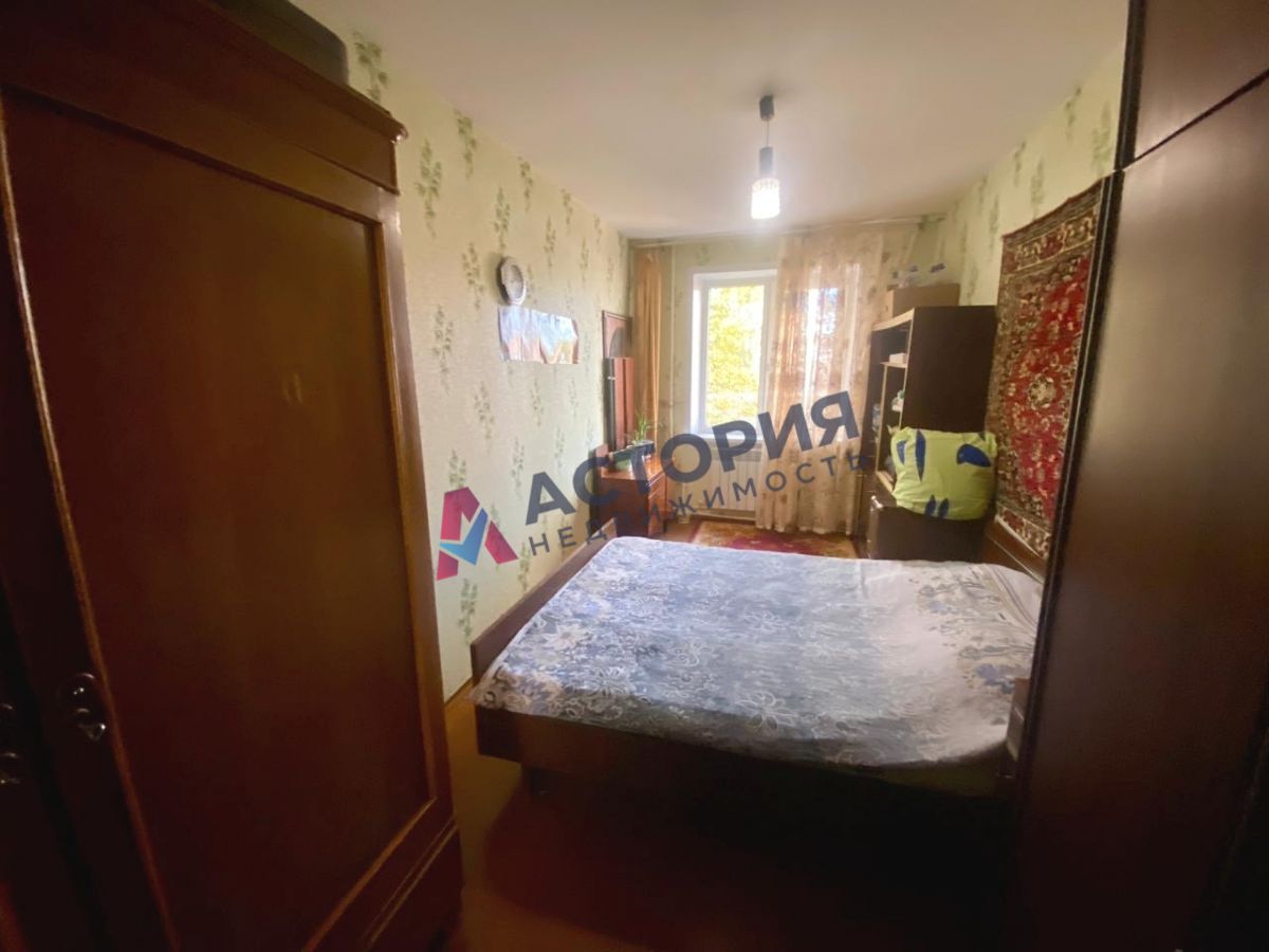 Гагарина ул 12, 3к, 3/5