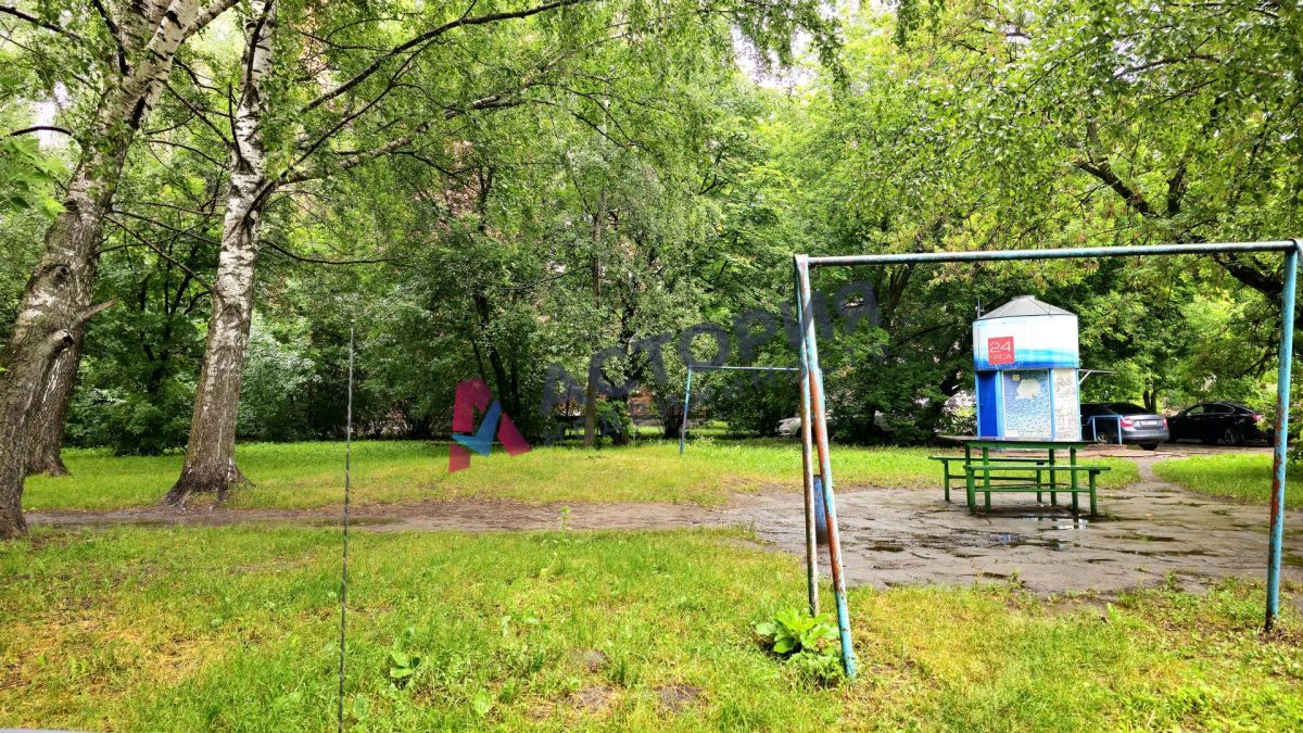 Кирова ул 12, 1к, 1/12