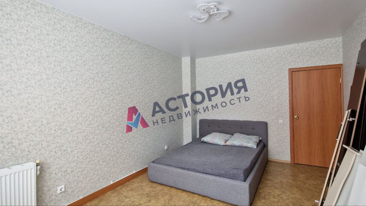 мкр. Брусяновский 12, 2к, 1/3