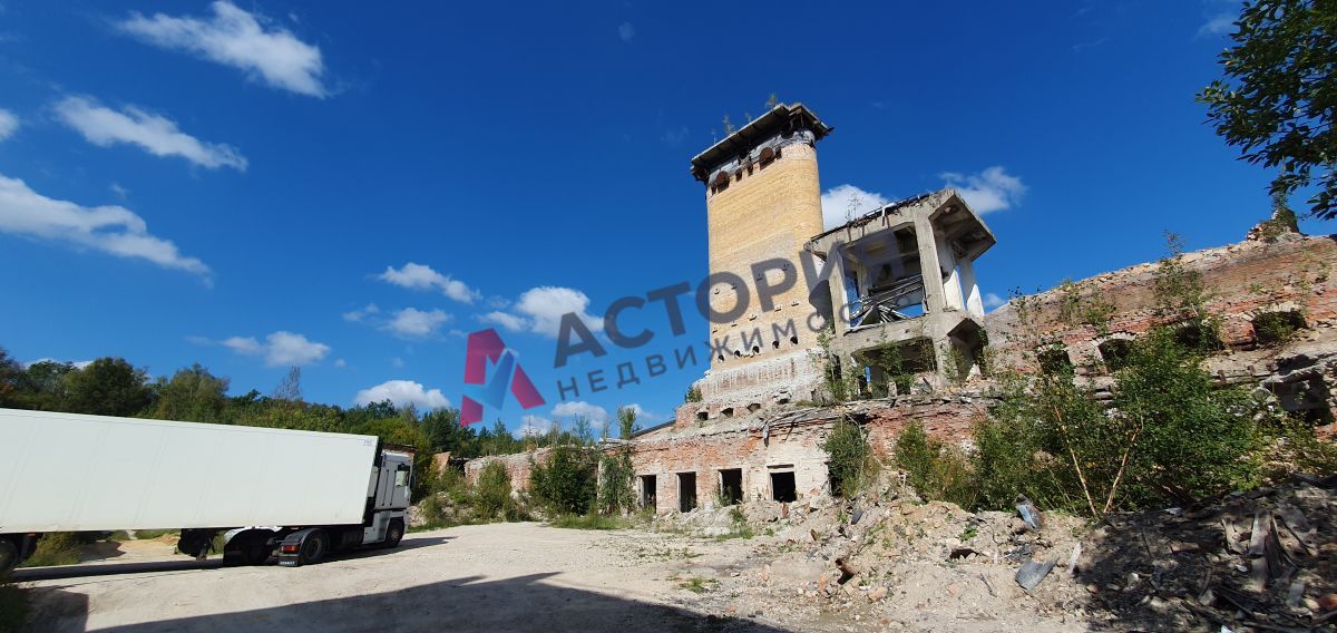 Ленина ул 1, 7500.00 кв.м.