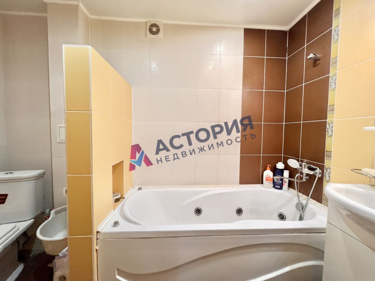 М.Горького ул 22, 3к, 9/9