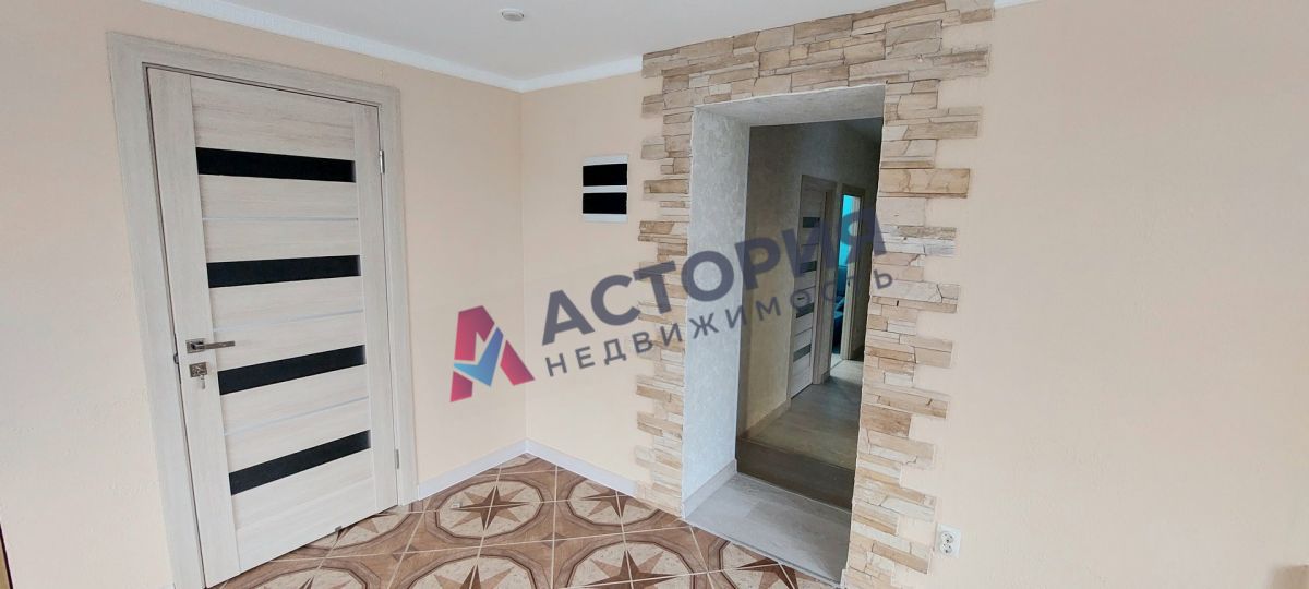 Комсомольский, 270 кв.м., 12 сот