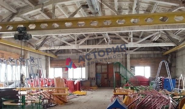 Молодежная ул 17, 1050.00 кв.м.