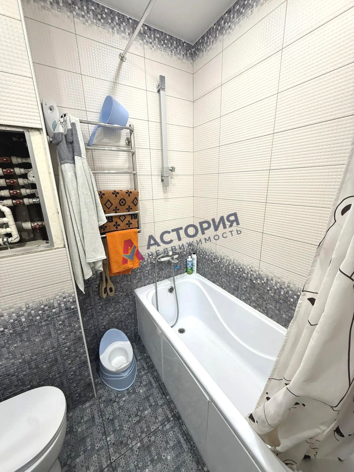 Полка Нормандия-Неман ул 37Б, 1к, 6/9