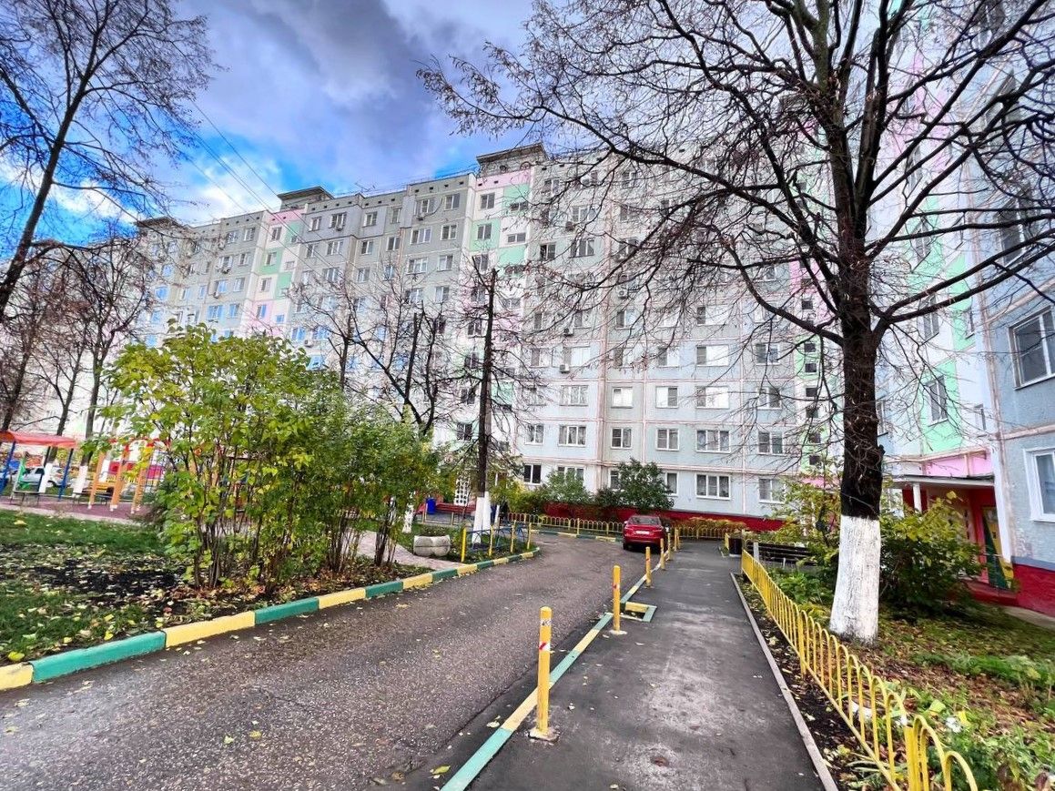 Братьев Жабровых ул 12, 4к, 3/9