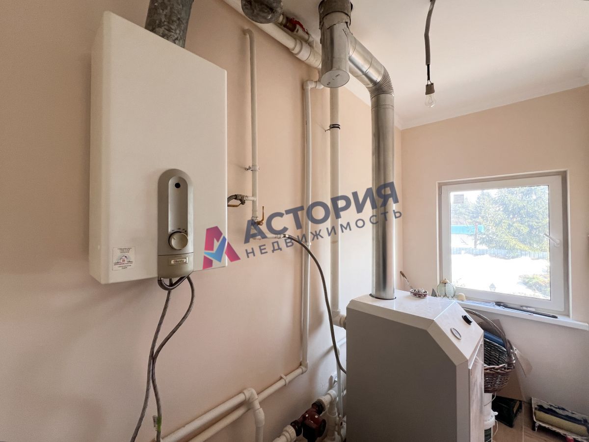 Октябрьский, 260 кв.м., 9 сот
