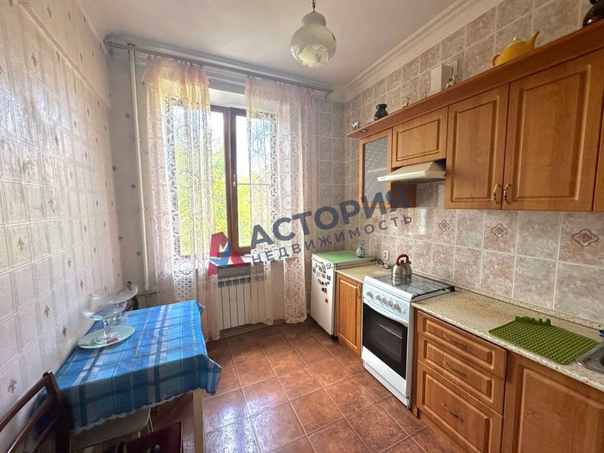 Красноармейский пр-кт 48, 2к, 2/5