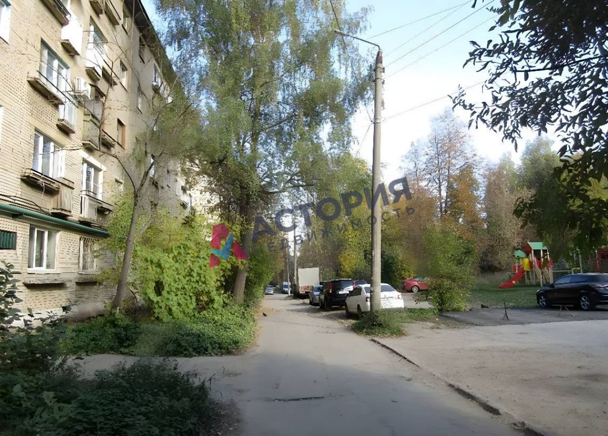 Макаренко ул 15, 1к, 5/5