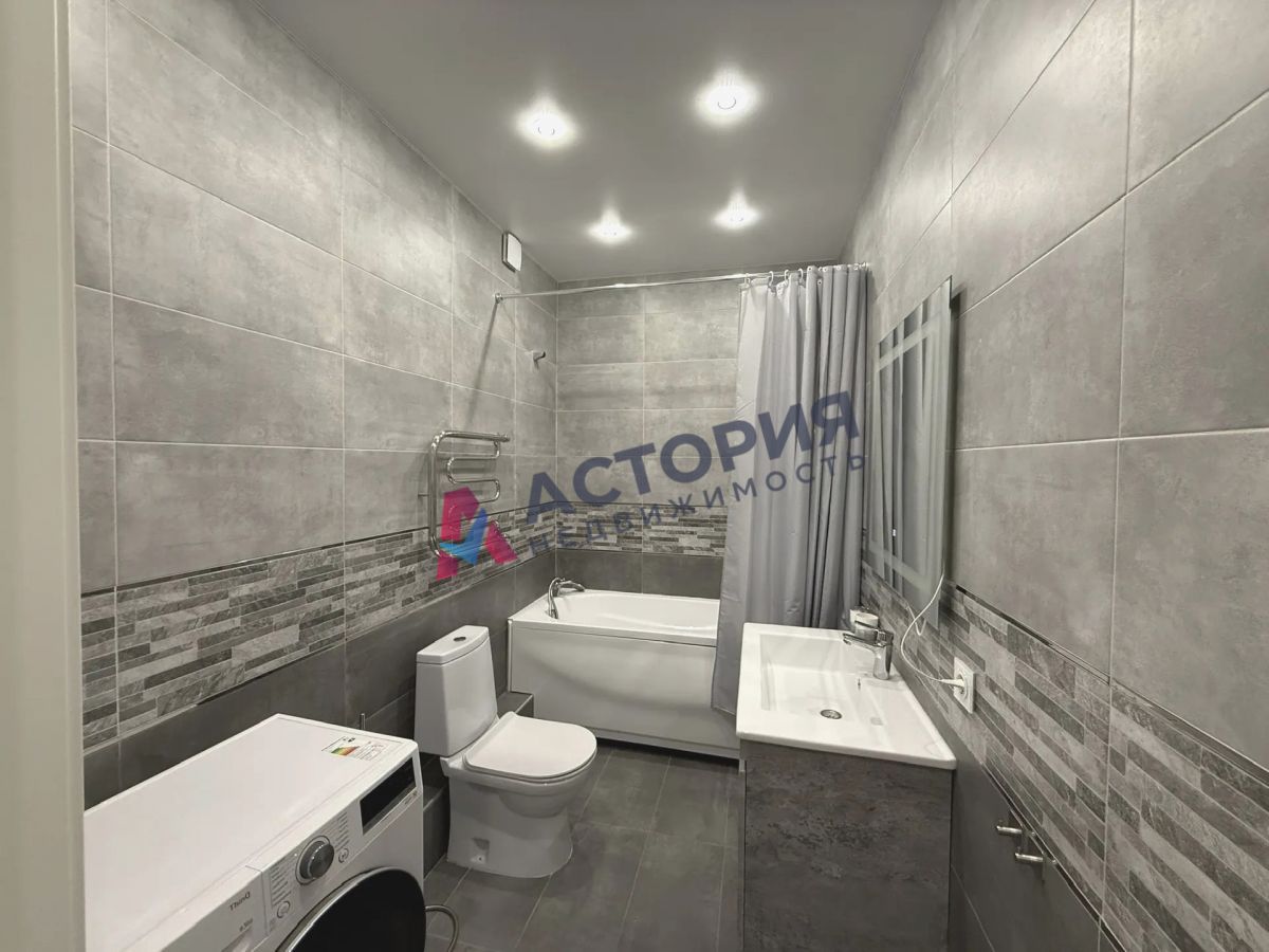 Оборонная ул 102В, 3к, 8/22