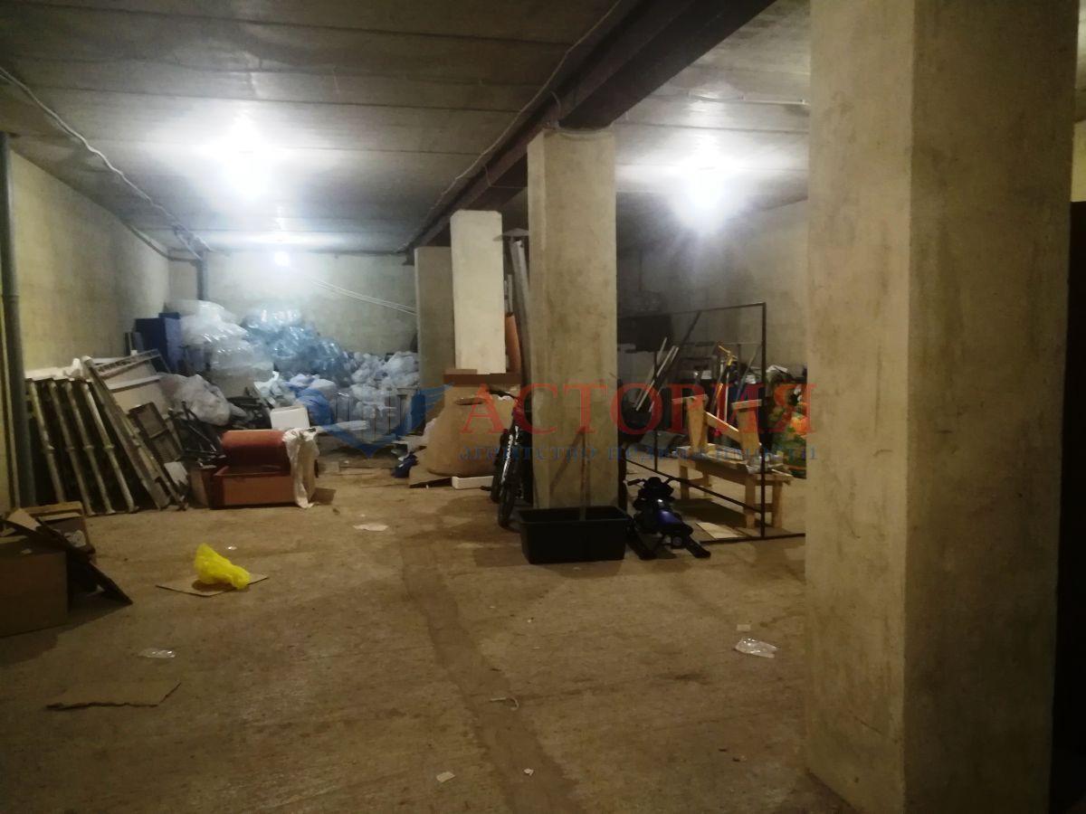 Станиславского ул , 322.00 кв.м.