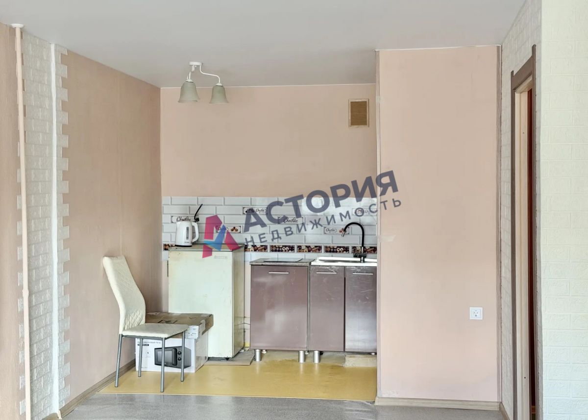 М.Горького ул 43, 2к, 2/12
