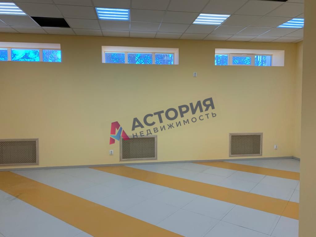 Магистральная ул 37, 176.00 кв.м.