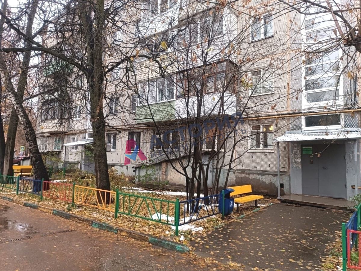 С.Перовской ул 26, 1к, 3/5