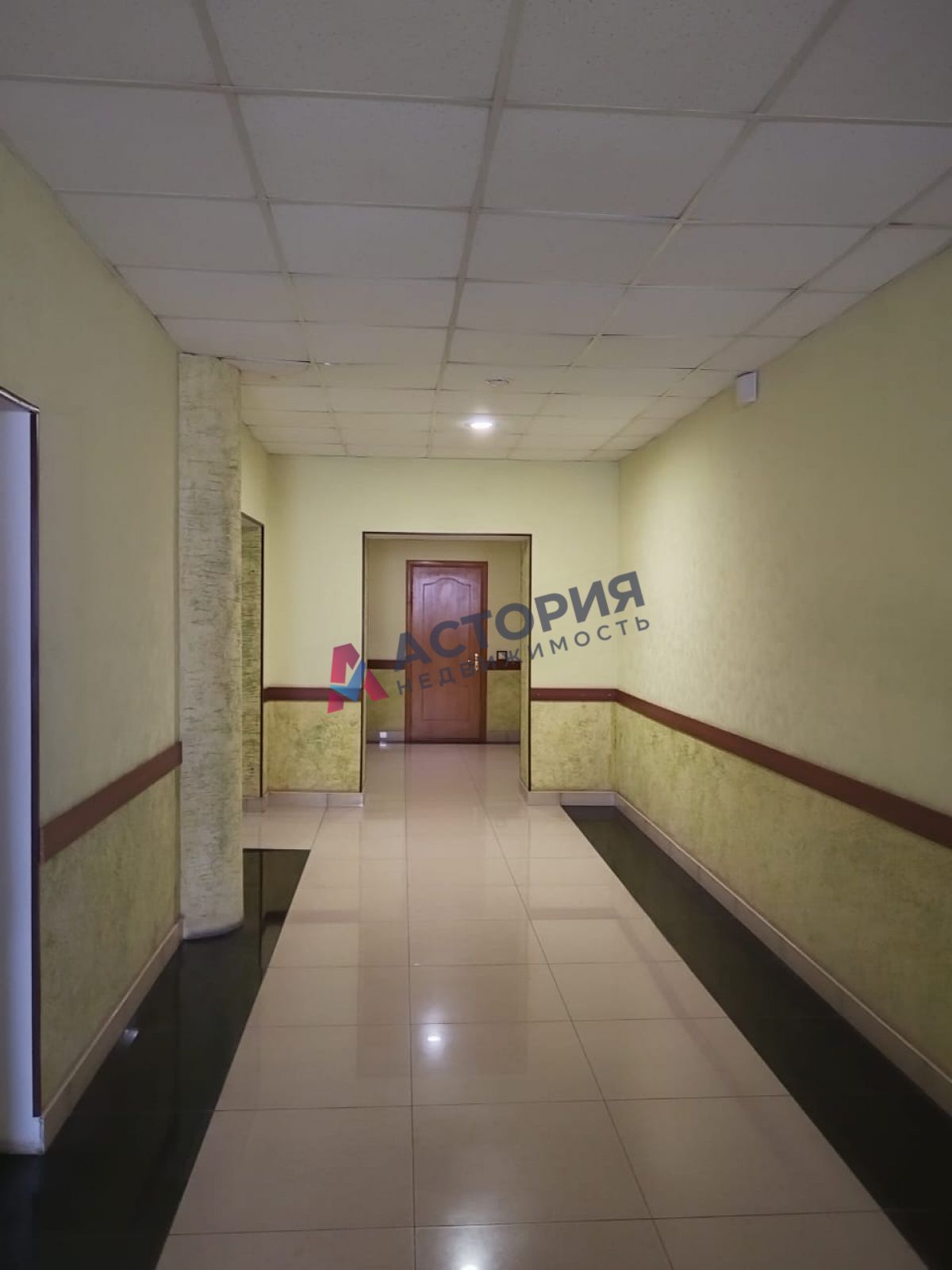 Вяземская ул 18, 670.00 кв.м.