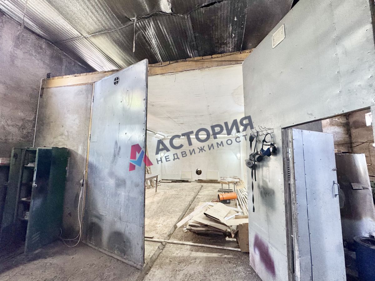 Центральная ул 26, 1382.10 кв.м.
