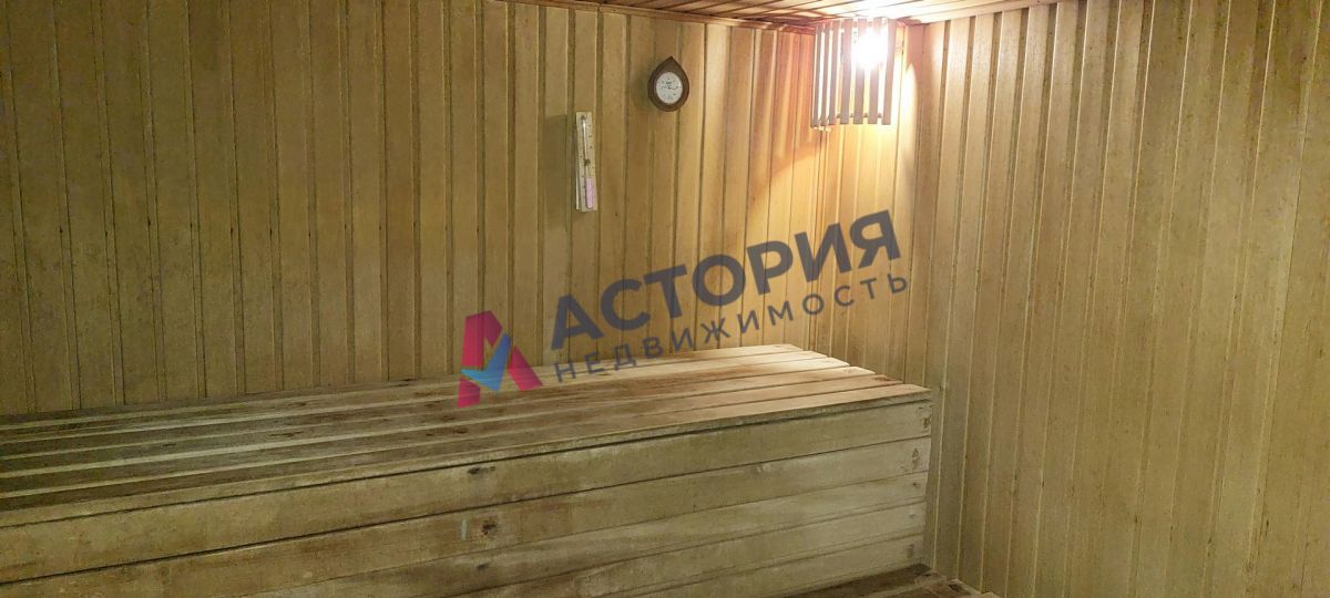 Комсомольский, 270 кв.м., 12 сот
