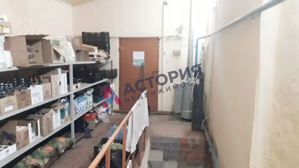 Парковая ул 4а, 200.00 кв.м.