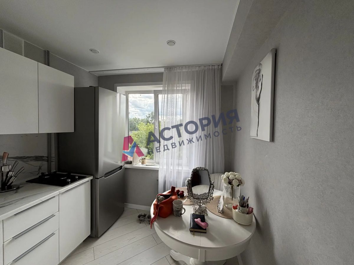 Новомосковск г, Мира ул, 39а, 1к, 4/5