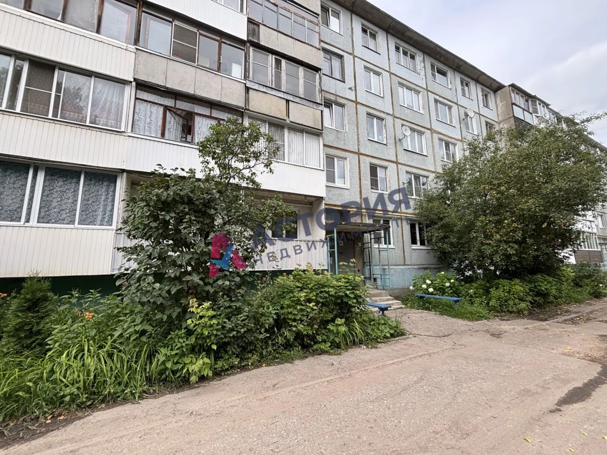 Новомосковск г, Мира ул, 54, 3к, 3/5