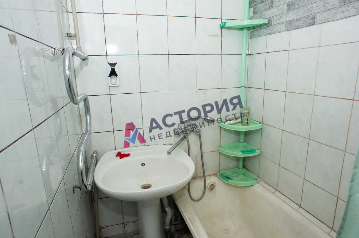 Емельянова ул 8, 3к, 2/5