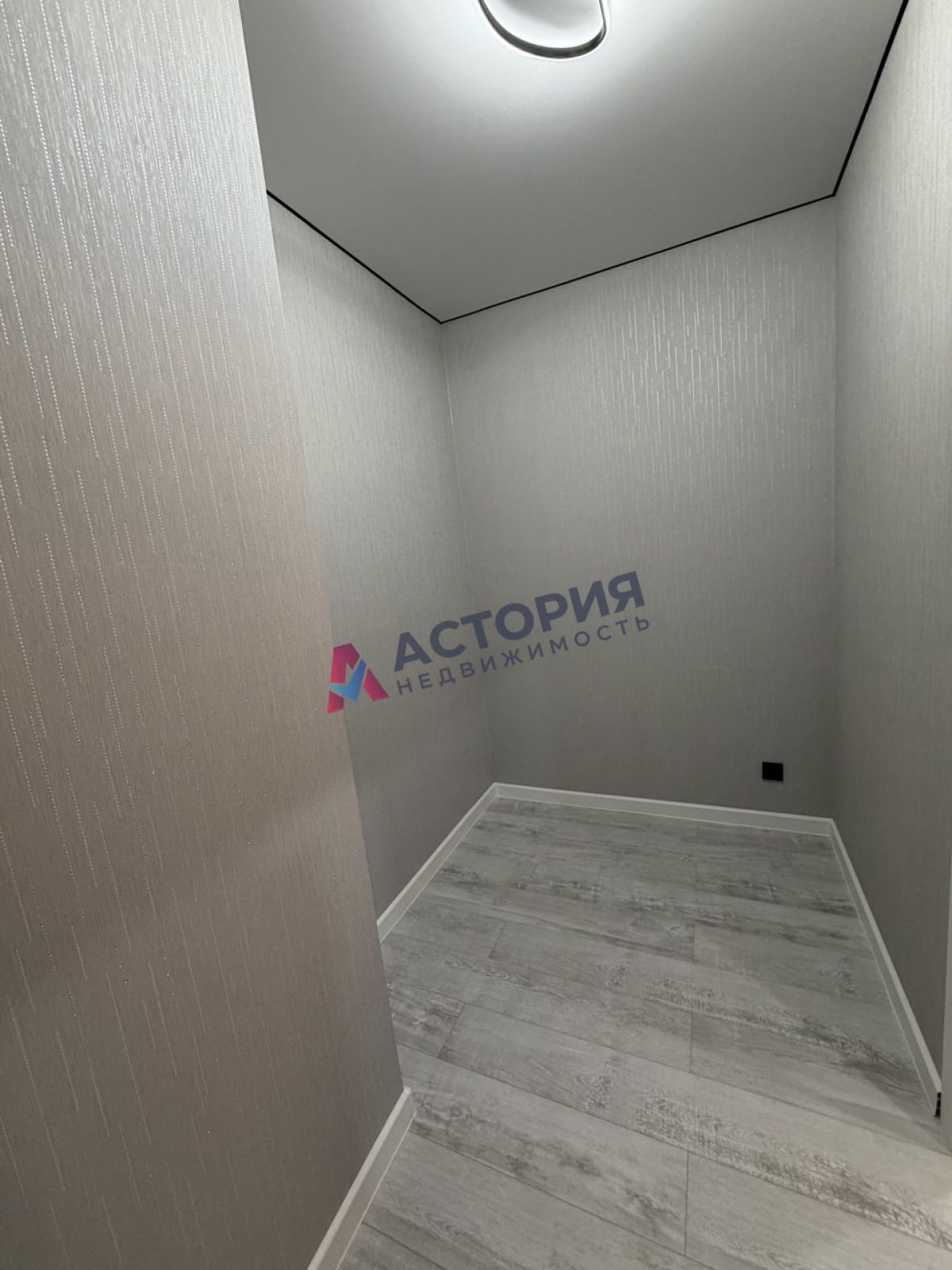 Маршала Полубоярова ул 7, 2к, 10/25