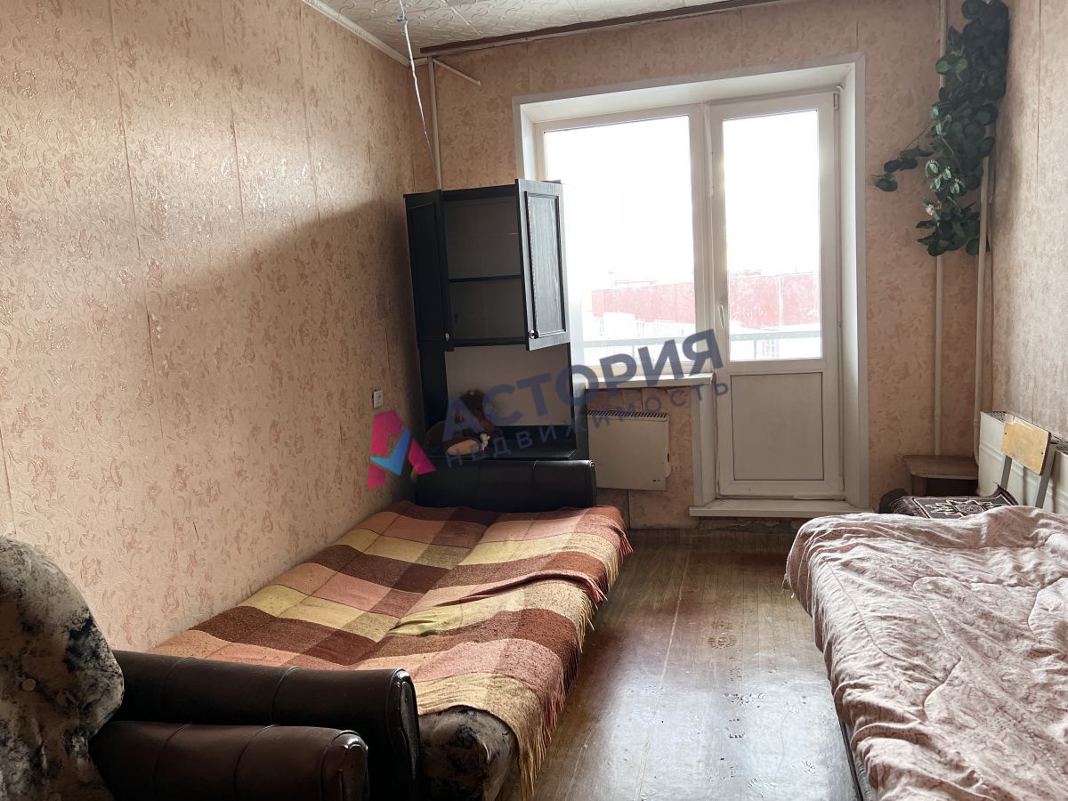 Декабристов ул 14, 3к, 9/10