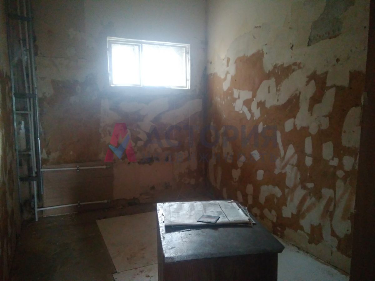 Красноармейский пр-кт 27, 90.00 кв.м.