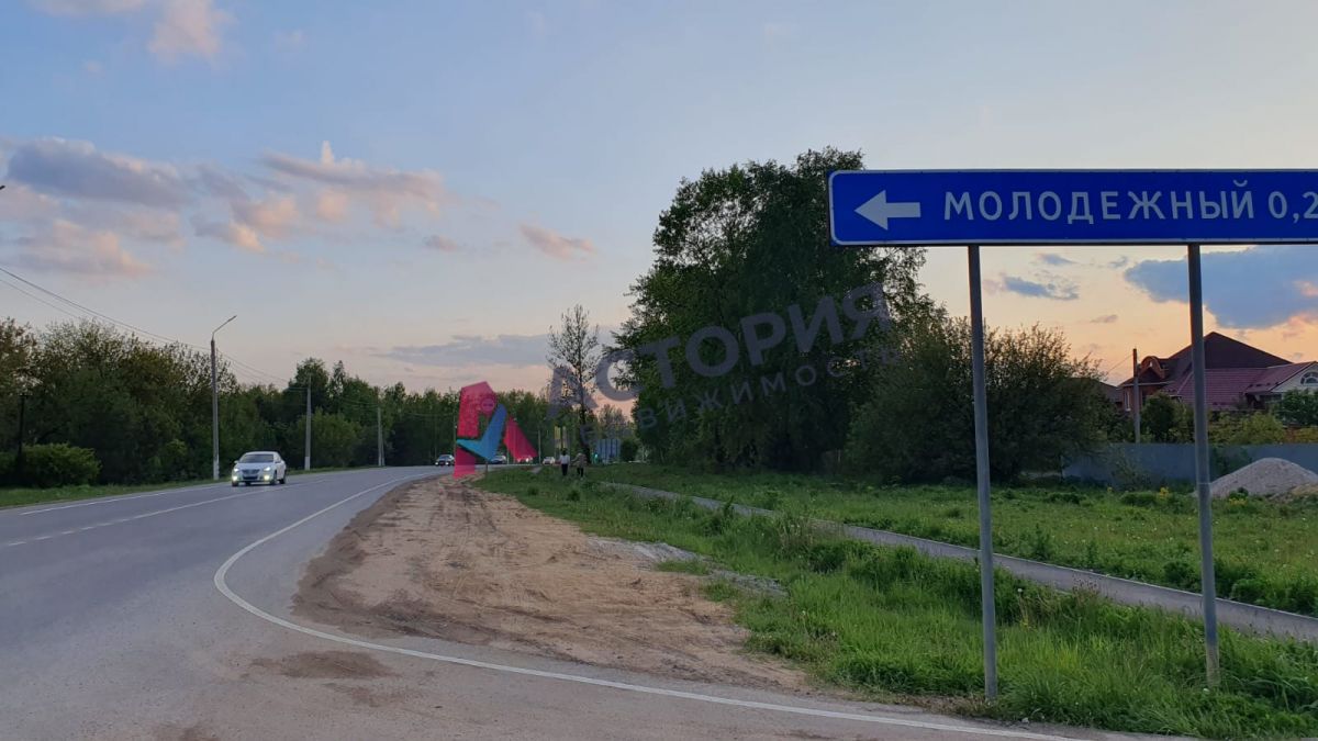 Молодежный п 3, 1200.00 кв.м.