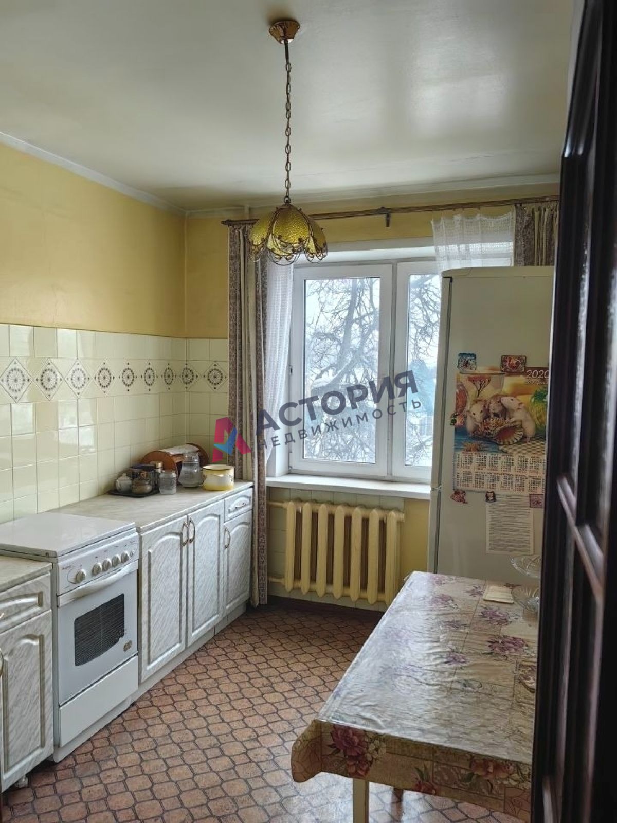М.Горького ул 33, 2к, 3/9