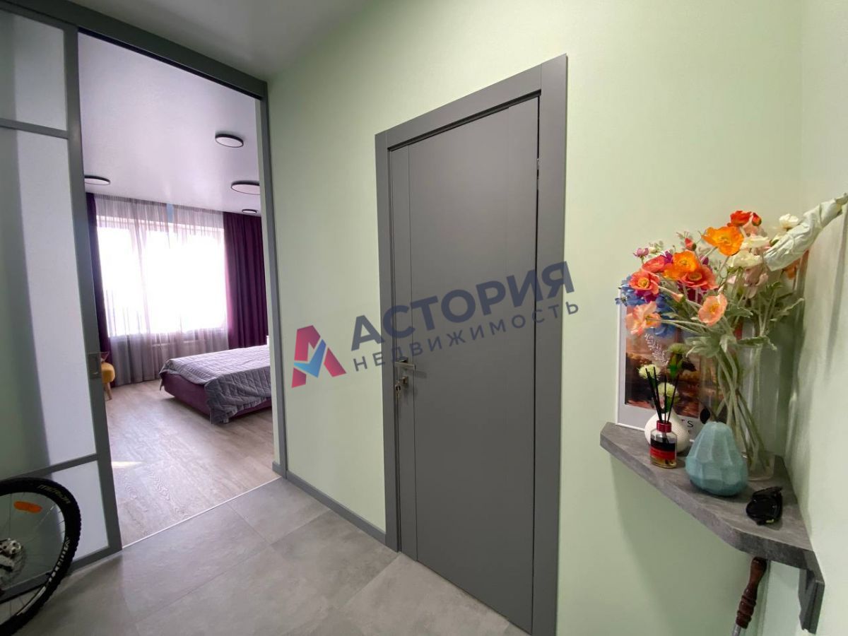 Ленина пр-кт 93, 1к, 14/21