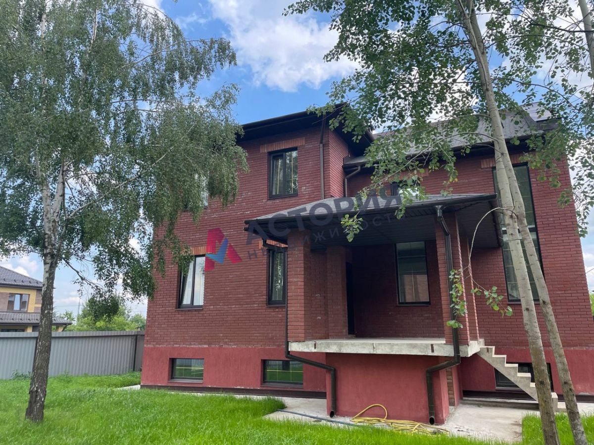 Петровский, 186 кв.м., 3 сот