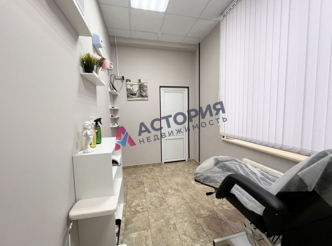 Бондаренко ул 12, 320.00 кв.м.