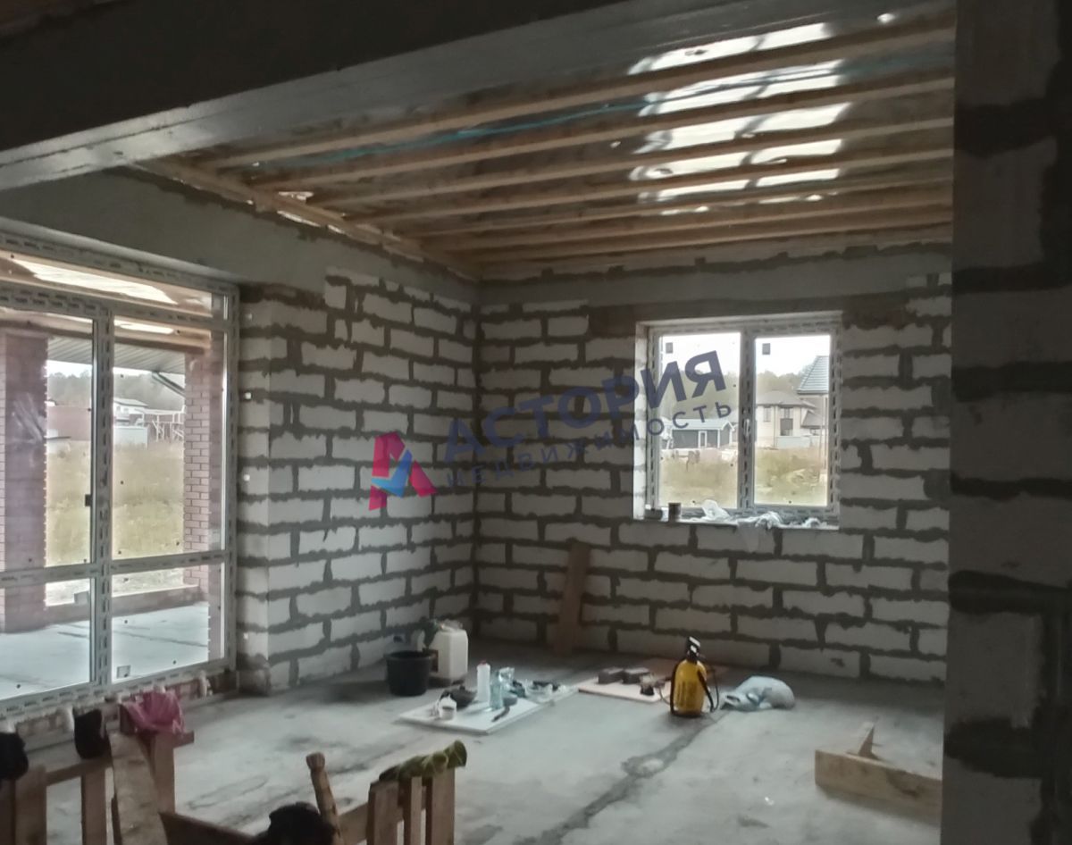 д. Медвенка, 155 кв.м., 10.65 сот