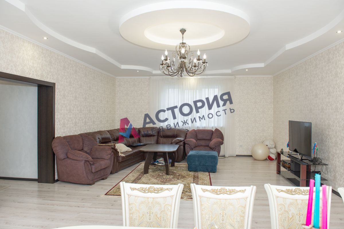 ул. Мусоргского, 188 кв.м., 5 сот