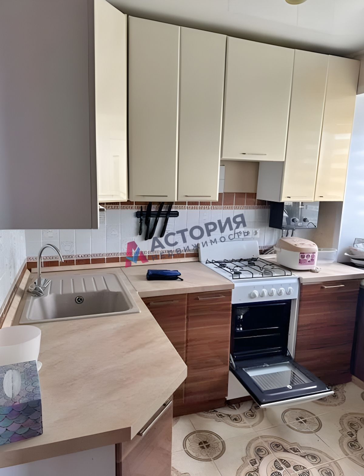 Д.Ульянова ул 10, 1к, 5/5