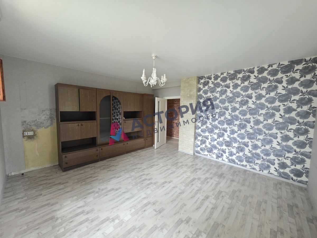 Кутузова ул 138, 3к, 2/2