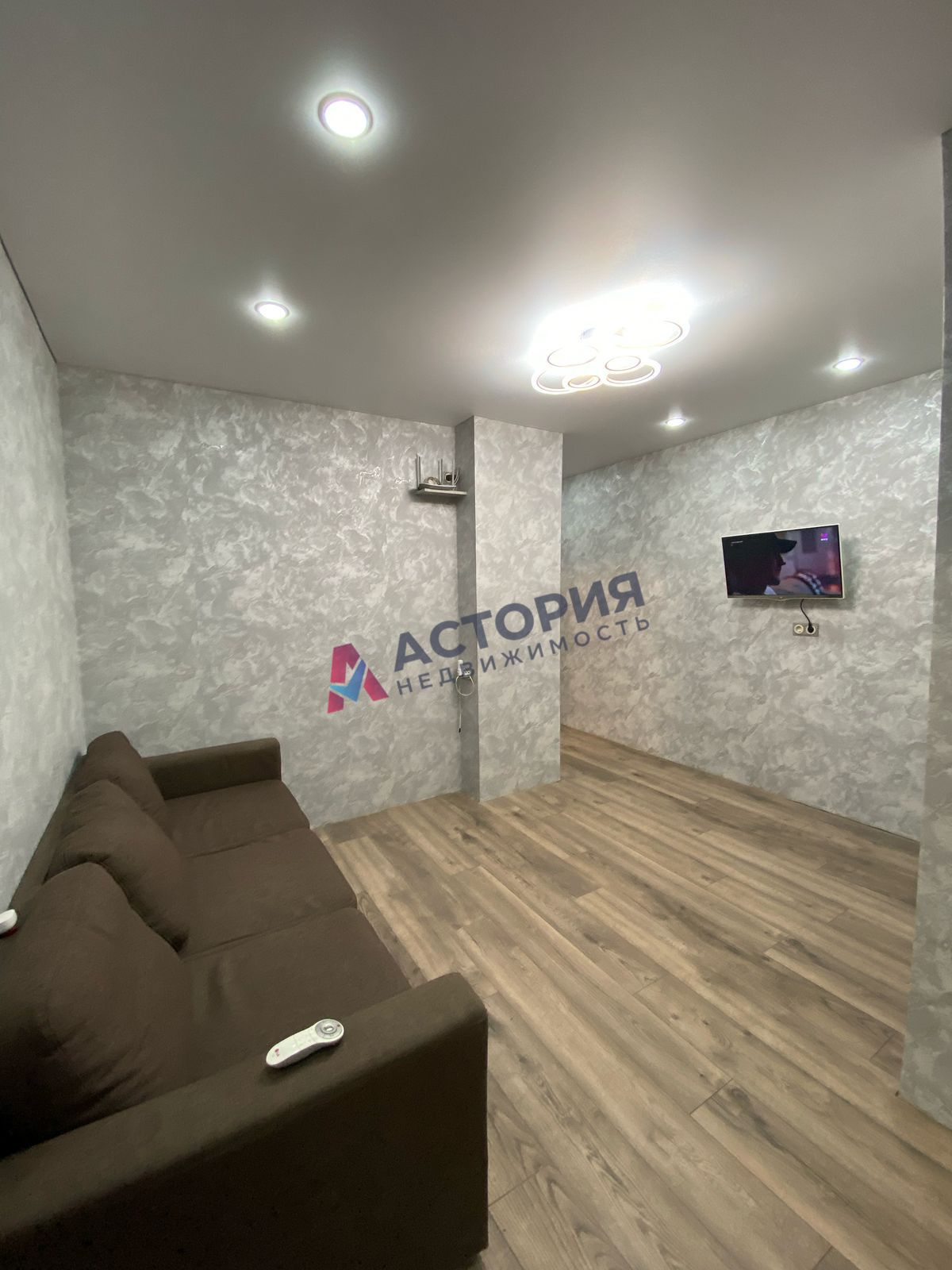 Мориса Тореза ул 2, 4к, 1/5