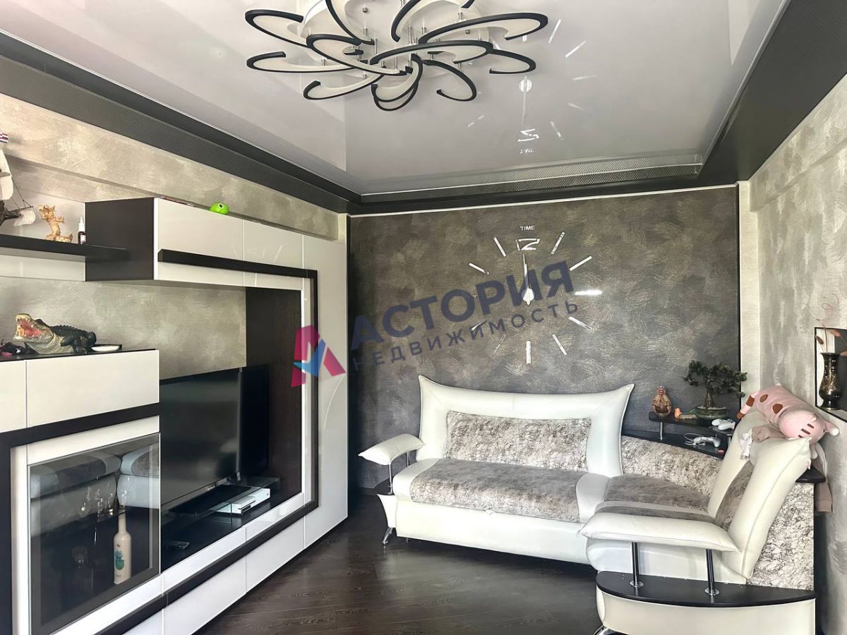 Макаренко ул 4А, 2к, 5/5