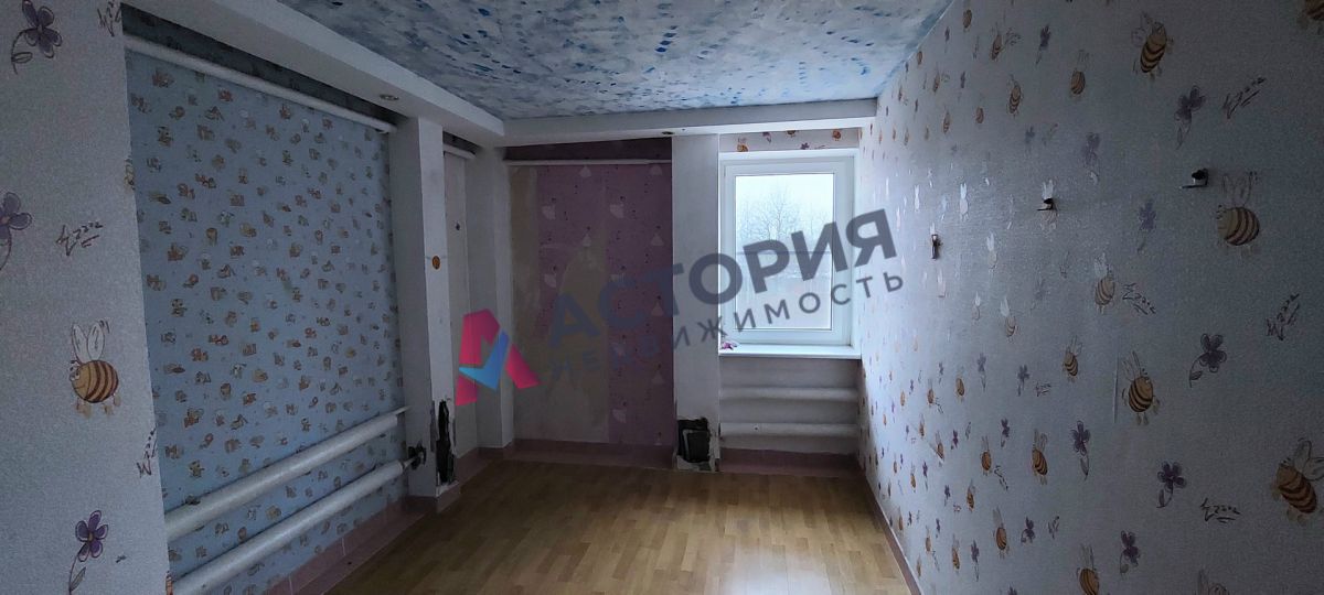 Комсомольский, 270 кв.м., 12 сот