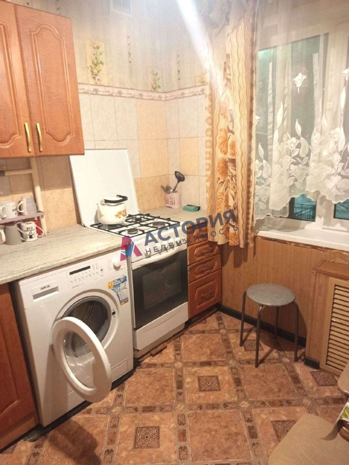 Максимовского ул 6, 3к, 1/5
