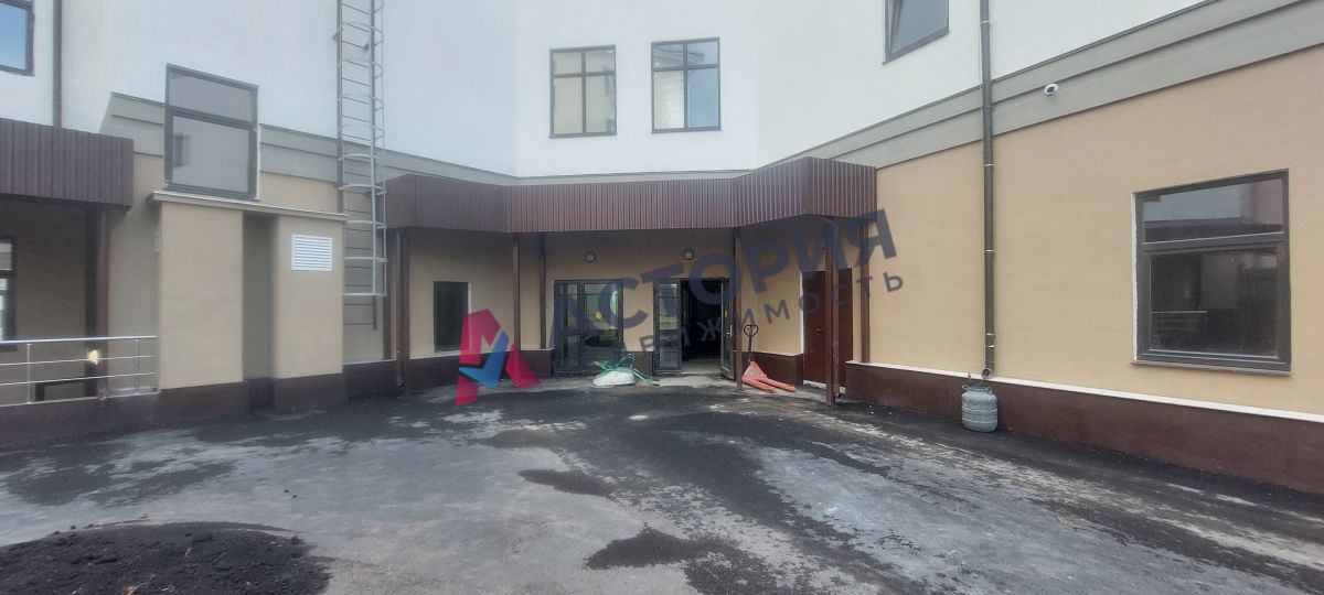 Октябрьская ул 8, 4000.00 кв.м.